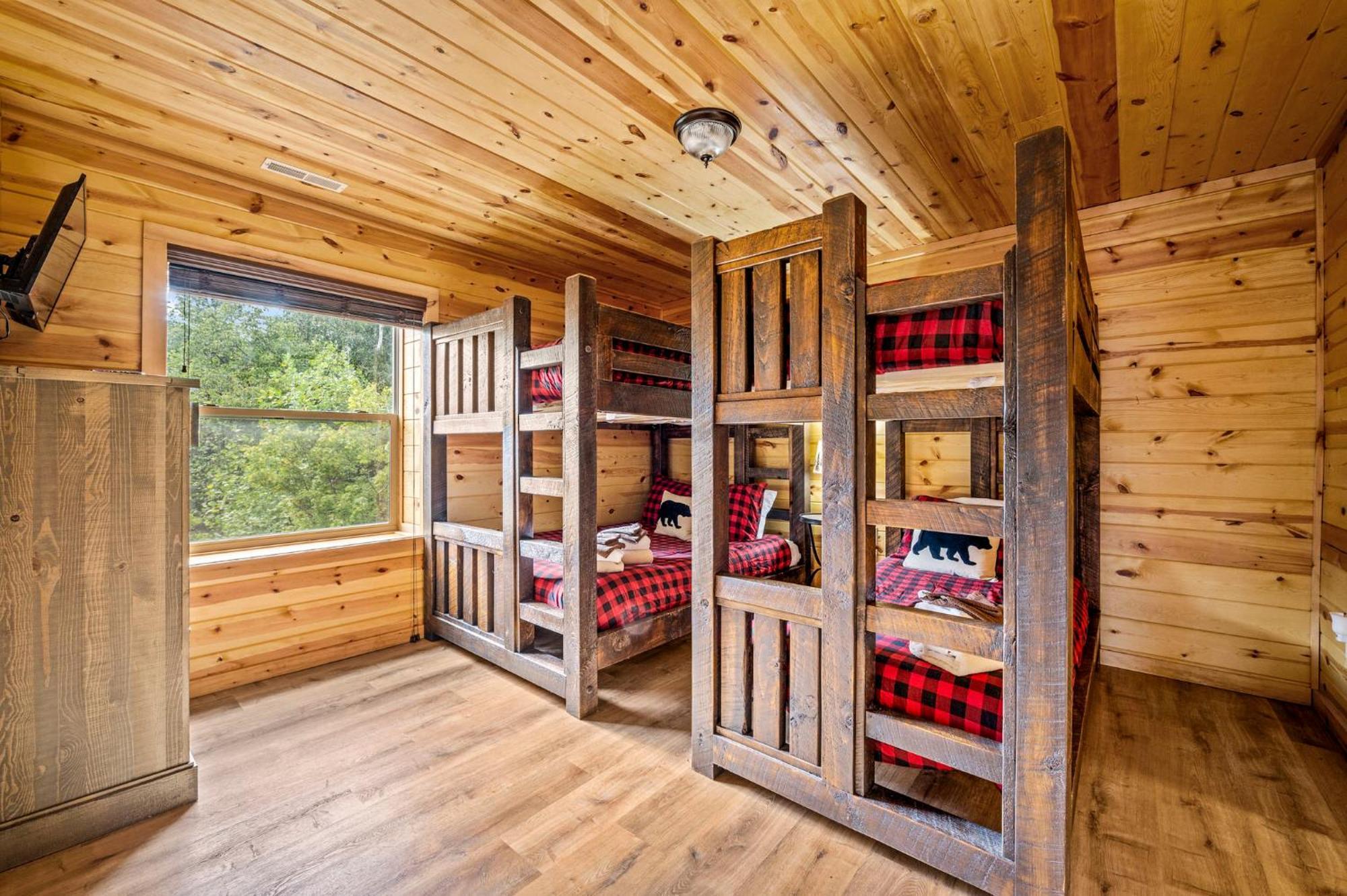 Tennessee Roots By Stony Brook Cabins แกตลิงเบิร์ก ภายนอก รูปภาพ