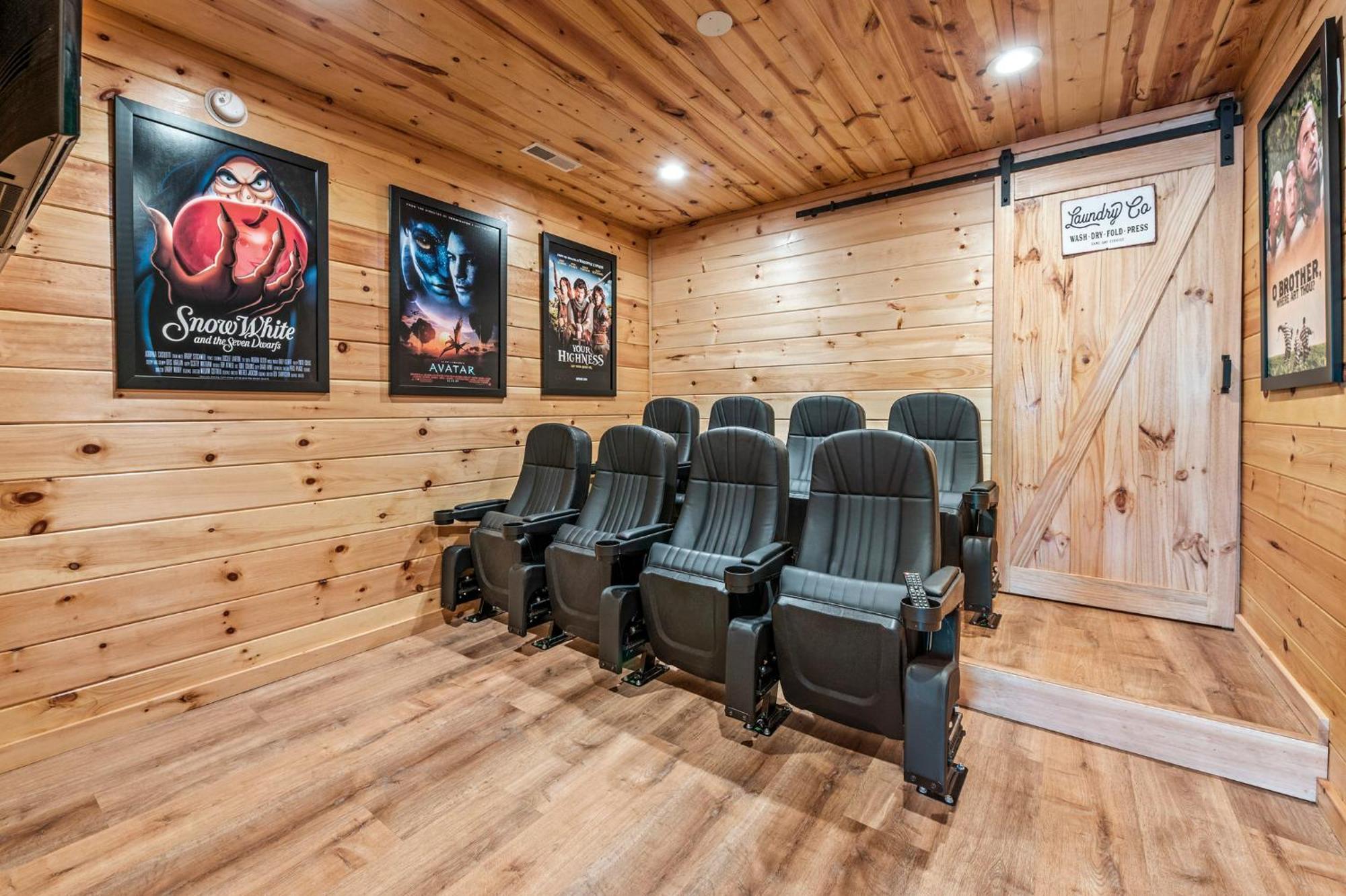 Tennessee Roots By Stony Brook Cabins แกตลิงเบิร์ก ภายนอก รูปภาพ